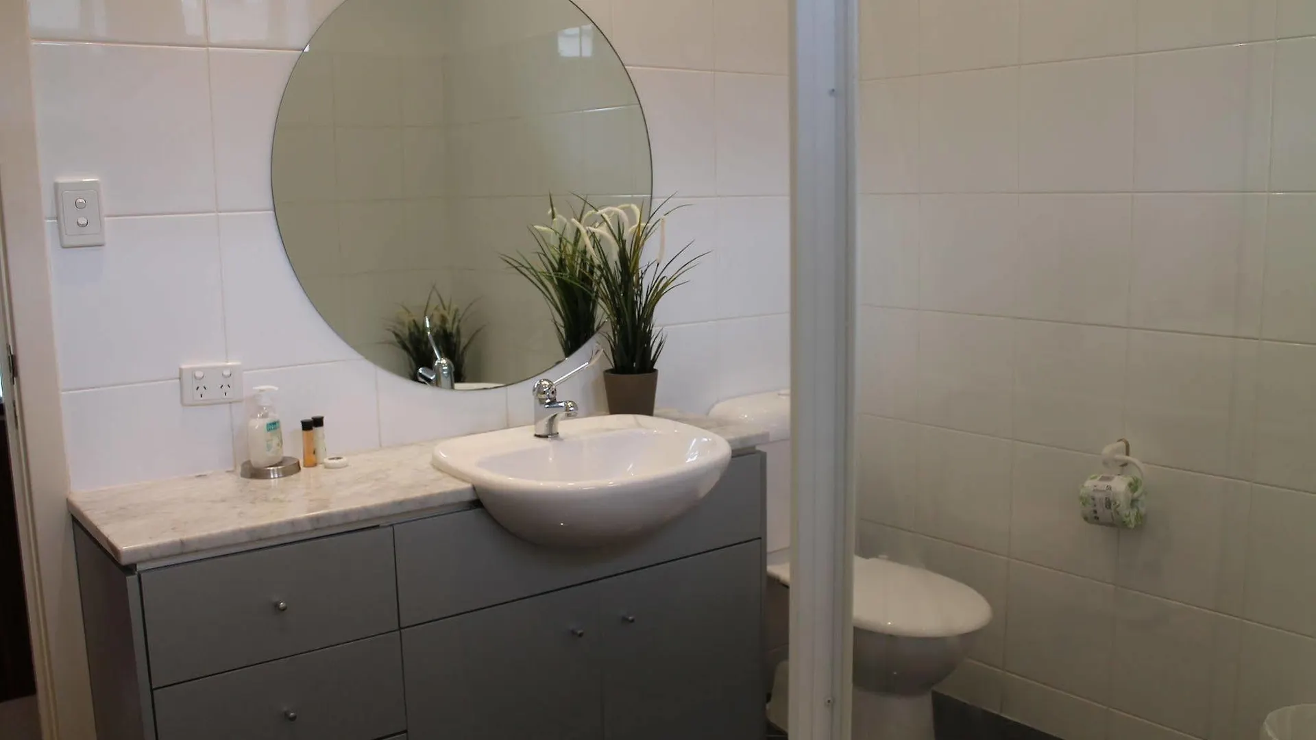 Adelaide Dress Circle Apartments