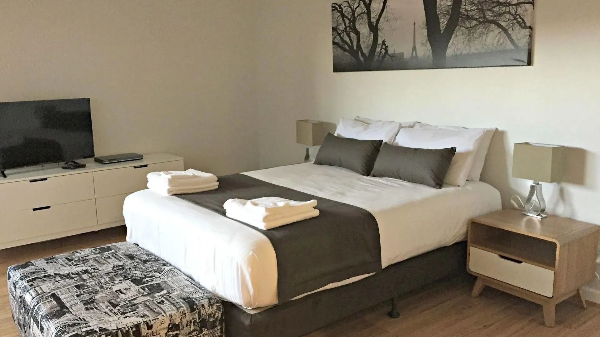 Adelaide Dress Circle Apartments