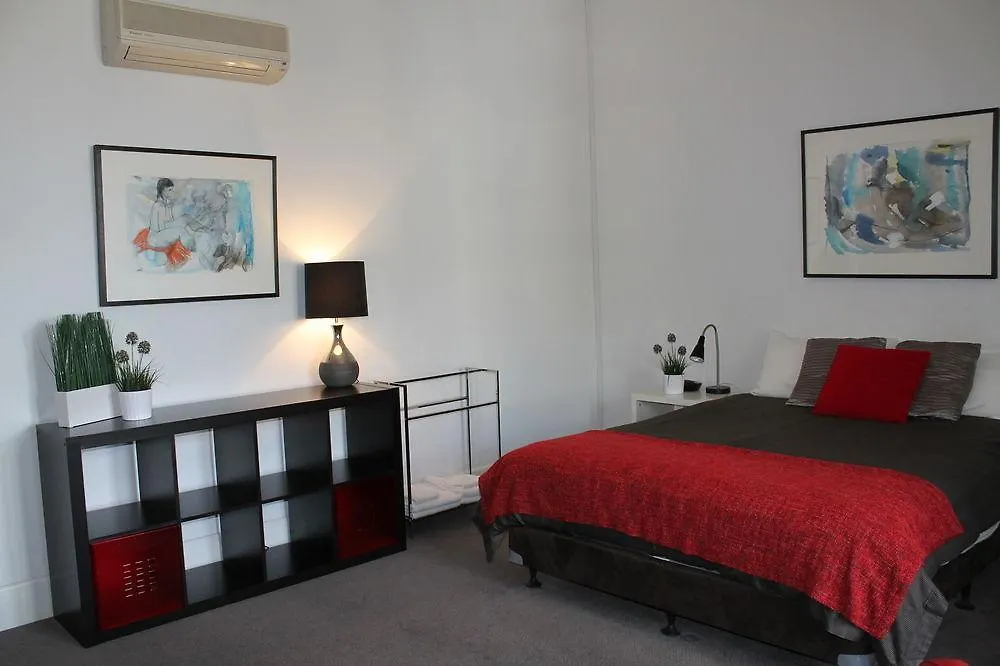 Adelaide Dress Circle Apartments 0*,